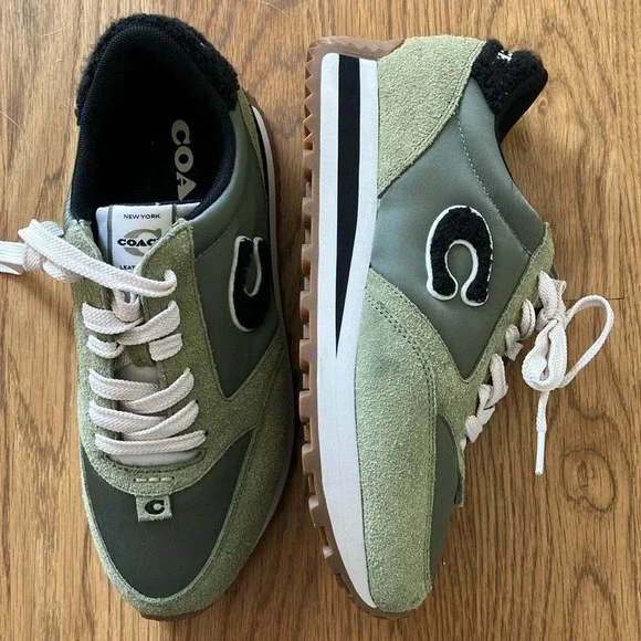 NWOB Coach Runner Hairy Suede Sneakers Shoes in Moss / Hairy Green Size 9B 39.5 - Picture 7 of 11